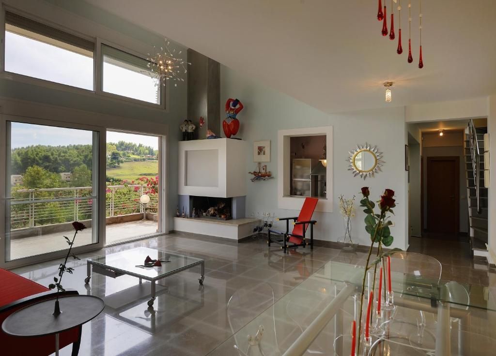 Exclusive Villa in Sani Area фото 8