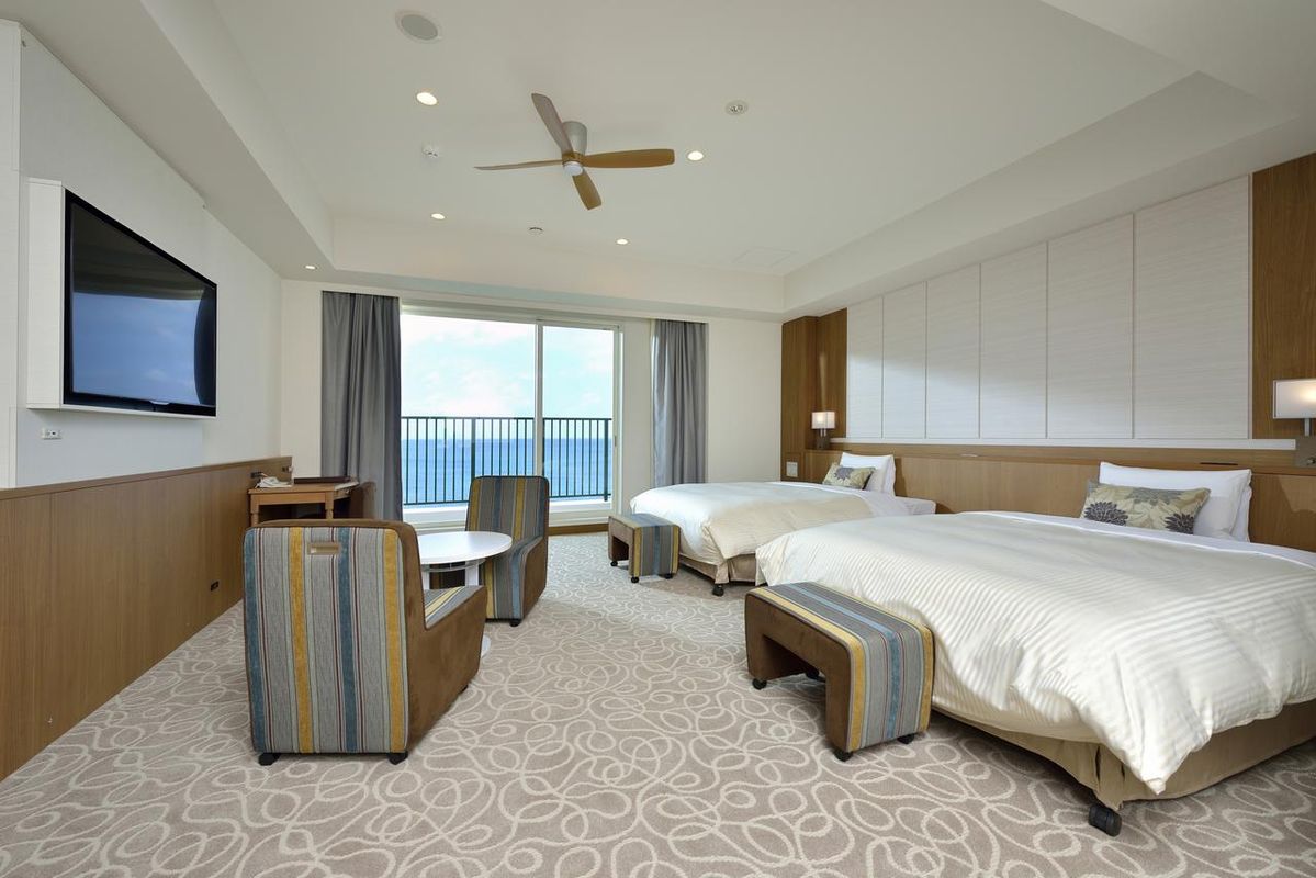 Campana Okinawa Vessel фото 2