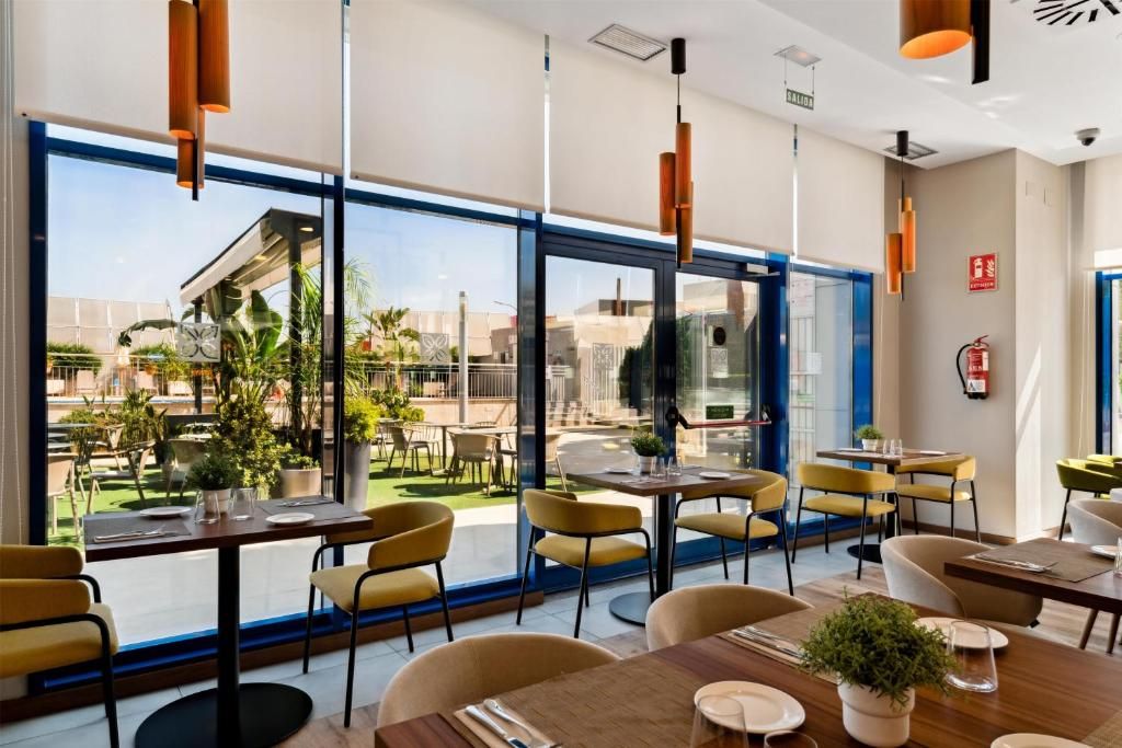 Hilton Garden Inn Sevilla фото 49
