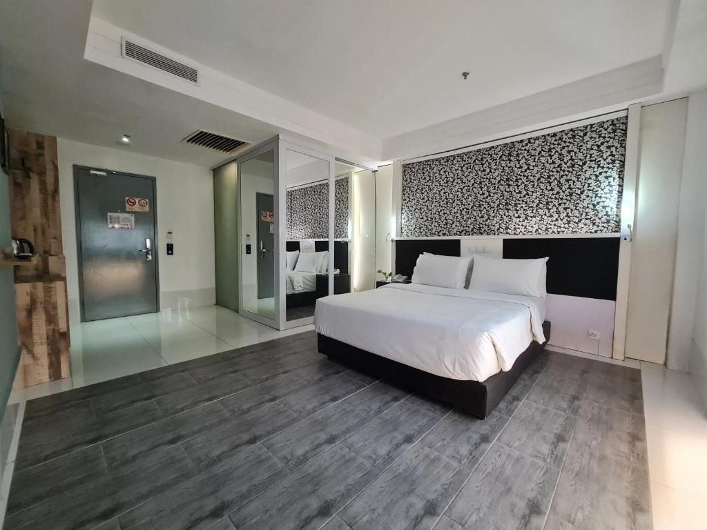 Arenaa Star Hotel фото 4