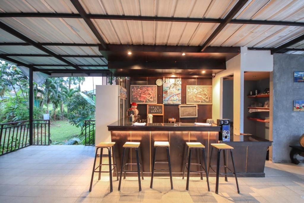 Praewa Villas Naiyang Phuket фото 10