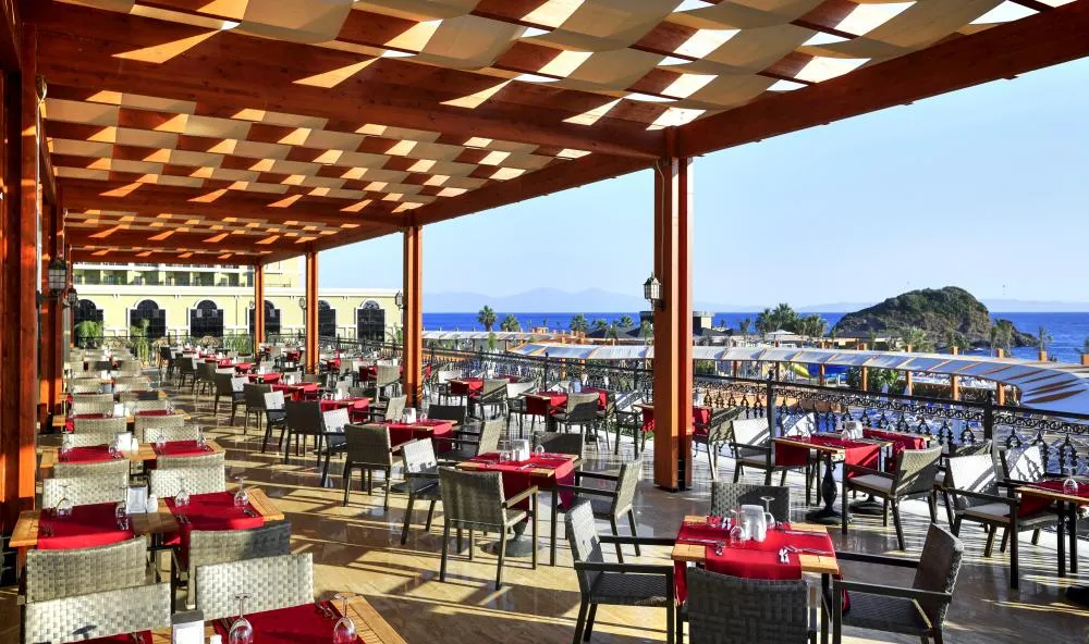 Sunis Efes Royal Palace Resort & Spa фото 14