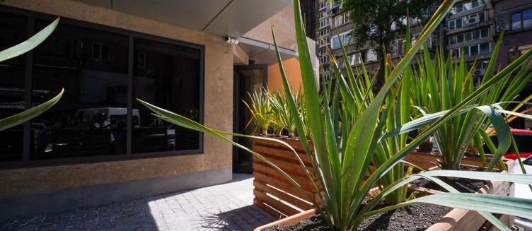 Фото отеля B&M Hotel