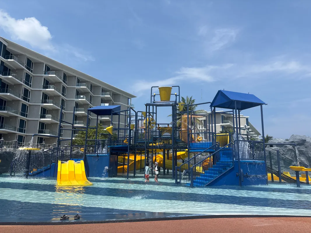 Splash Beach Resort фото 51
