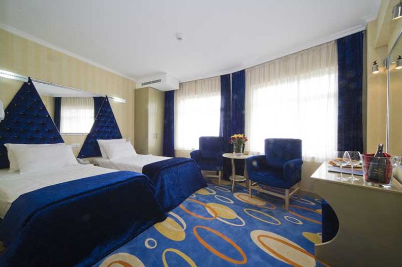Ilkbal Deluxe Hotel Istanbul фото 41