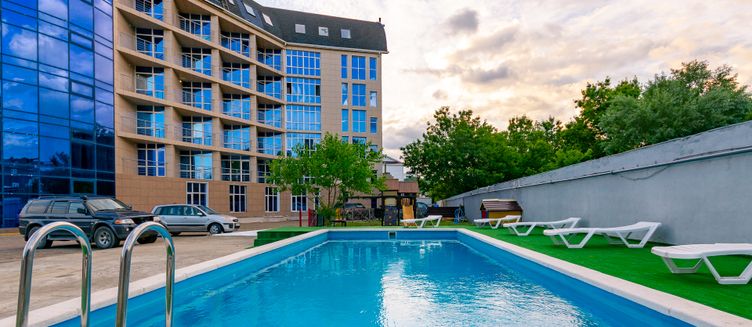 Фото отеля Crystal Deluxe