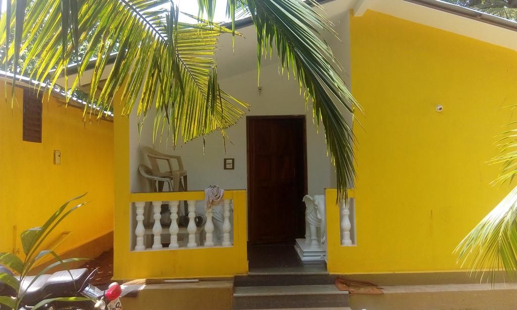 Lavish Exotic Hotel & Apartment фото 0
