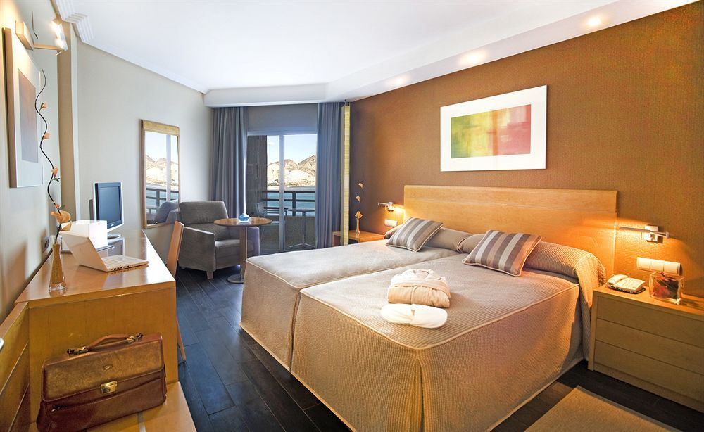Hotel Spa Porta Maris by Melia фото 3