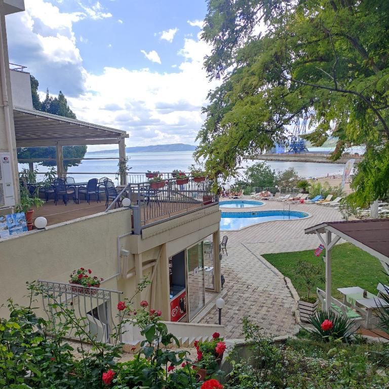 Helios Hotel Balchik фото 7