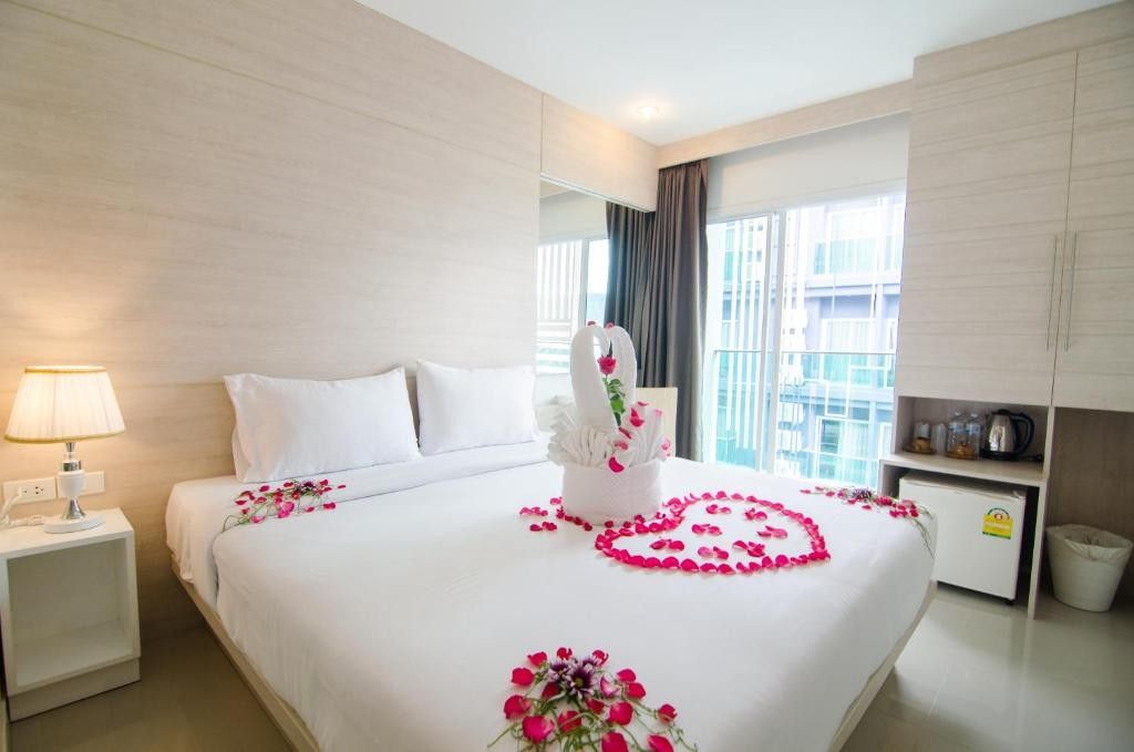 Mirage Express Patong Phuket Hotel фото 52