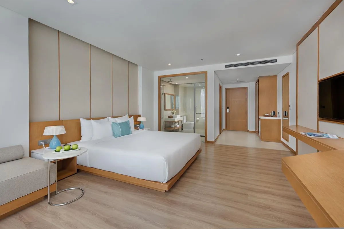 TMS Hotel Da Nang Beach фото 2