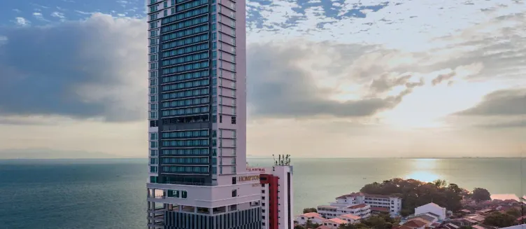 Фото отеля Hompton by the Beach Penang