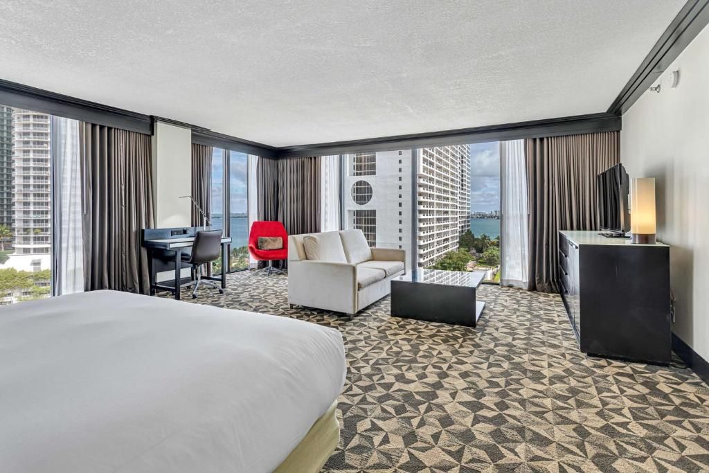 Hilton Miami Downtown фото 44