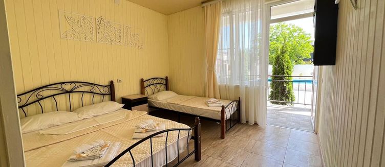 Фото отеля Гостевой дом «Гранат»