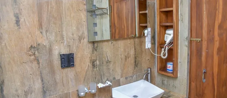 Фото отеля Ceylon Sea Hotel