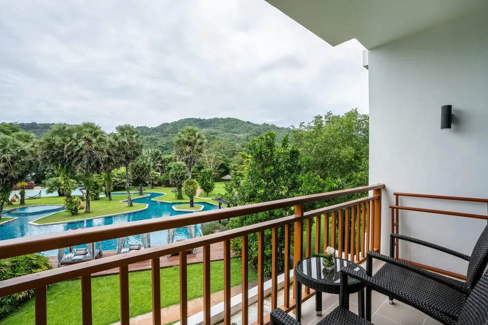 Naithonburi Beach Resort фото 180