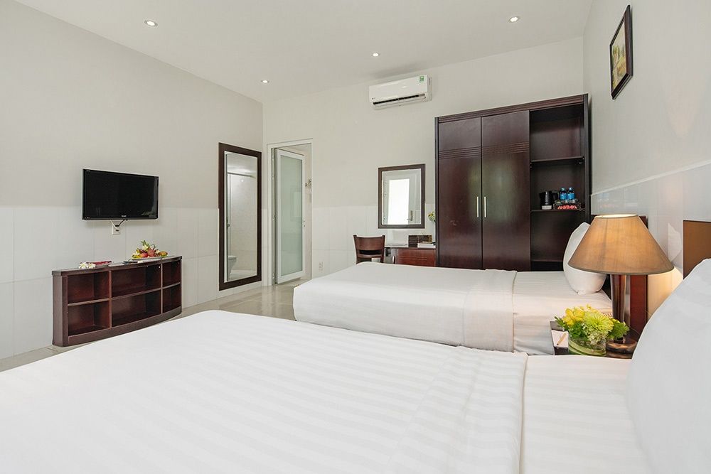 The Sailing Bay Beach Resort фото 2