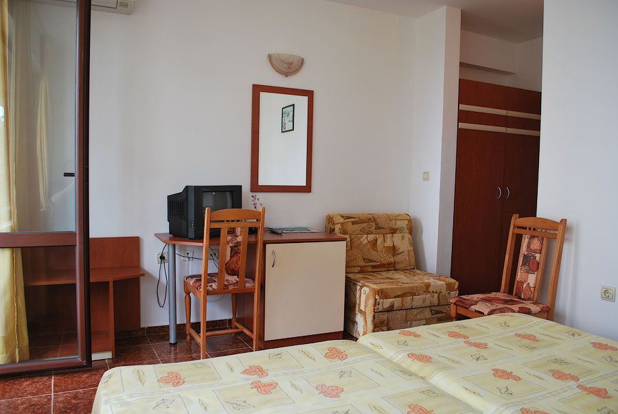 Family Hotel Breza фото 28
