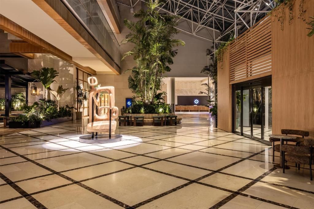 The Diplomat Beach Resort Hollywood, Curio Collection by Hilton фото 9