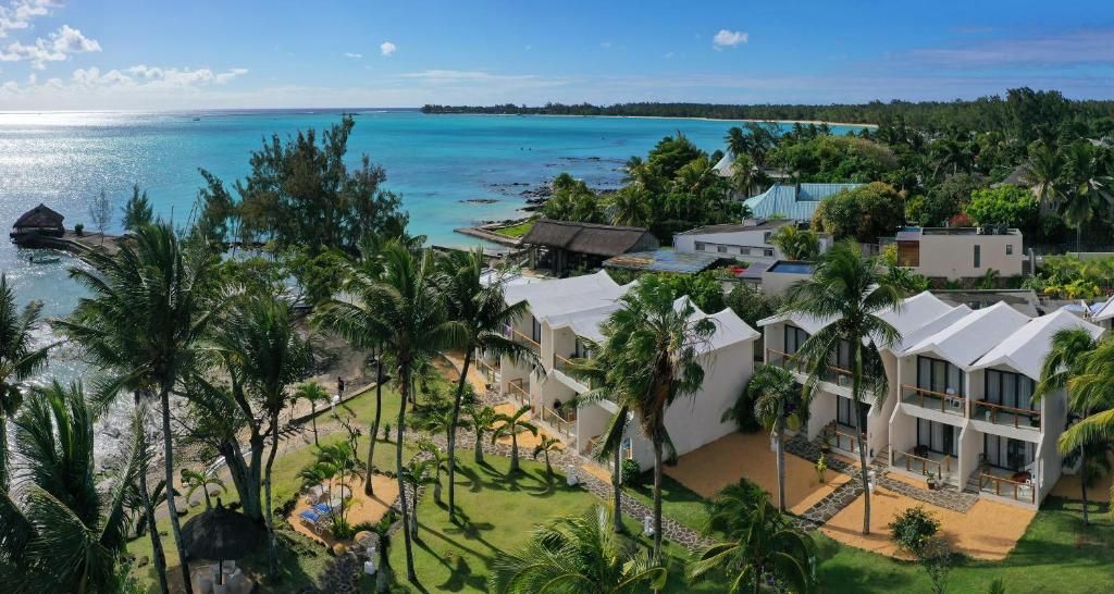 Coral Azur Beach Resort Mont Choisy фото 24