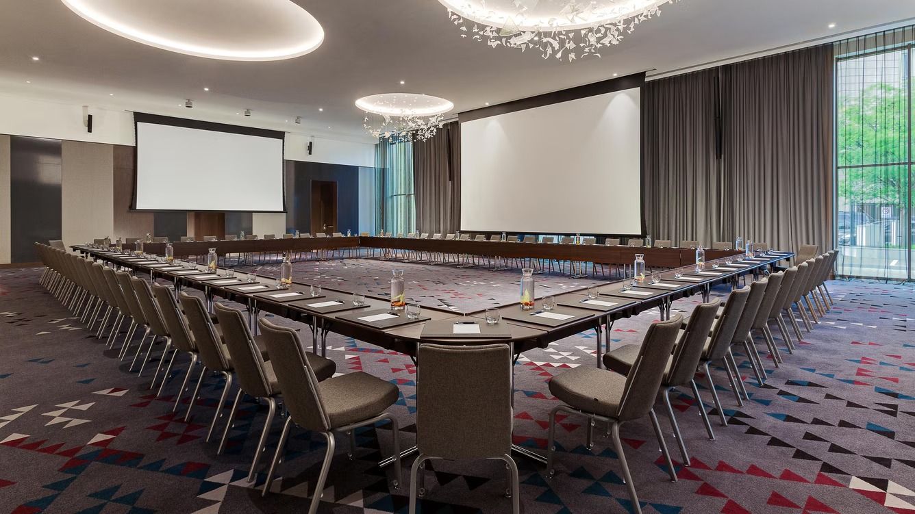 Sheraton Grand Tbilisi Metechi Palace фото 34