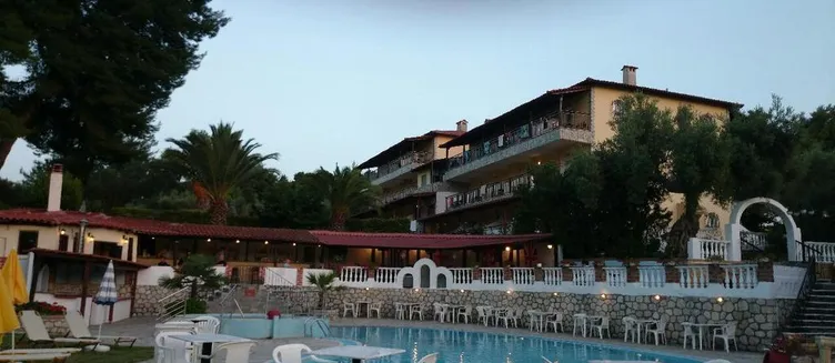 Фото отеля Kassandra Bay
