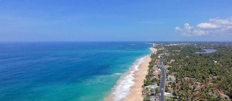 Фото отеля Lavinia Beach Hotel