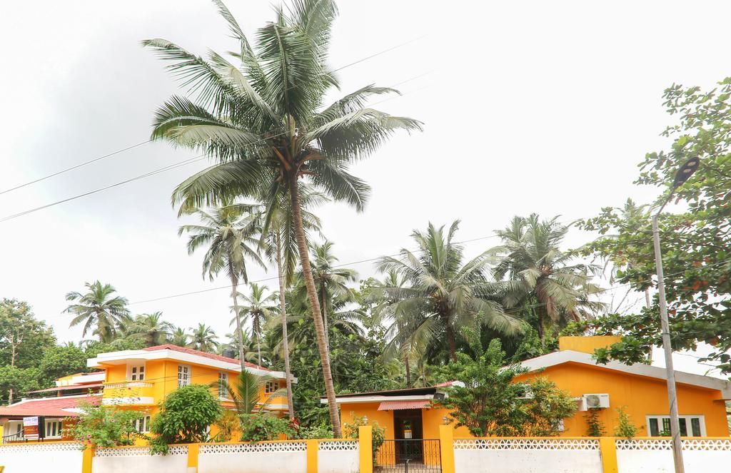 Waters Edge Hostel Goa фото 1