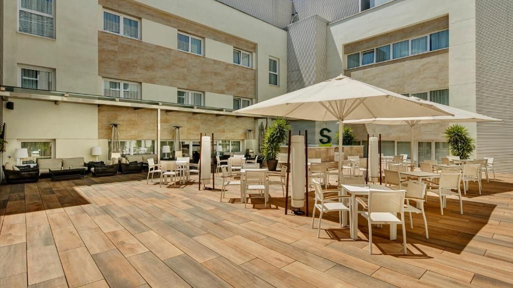 Sercotel Coliseo Bilbao Hotel фото 21