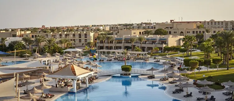 Фото отеля Coral Sea Holiday Resort & Aqua Park