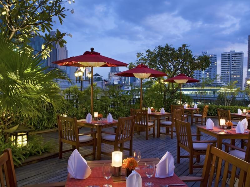 Boulevard Hotel Bangkok Sukhumvit фото 9