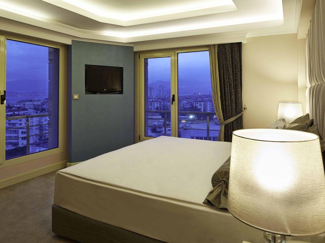 DoubleTree by Hilton Hotel Izmir - Alsancak фото 60