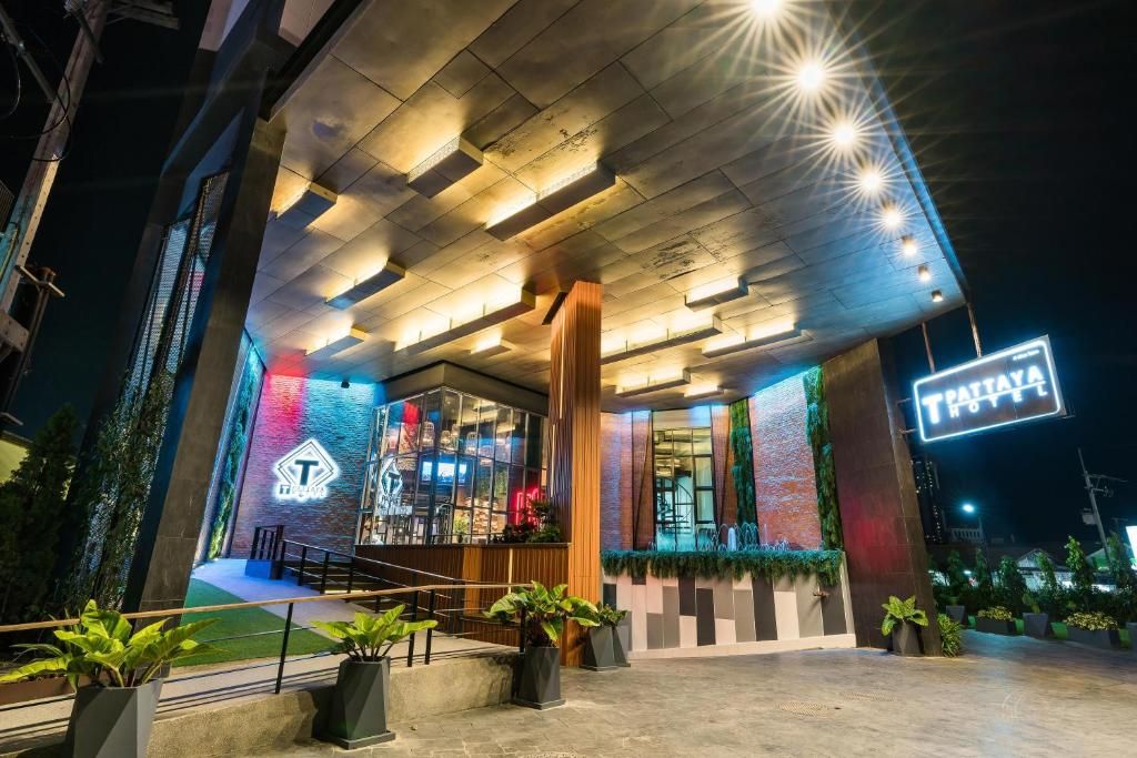 SureStay Plus by Best Western T Pattaya фото 29