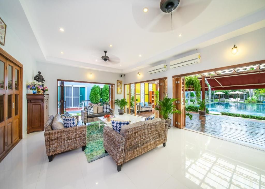 Blu Marine Hua Hin Resort and Villas фото 10