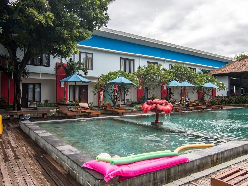 Ozz Hotel Kuta Bali фото 7