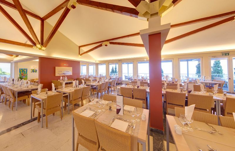 Valamar Bellevue Hotel & Residence фото 26