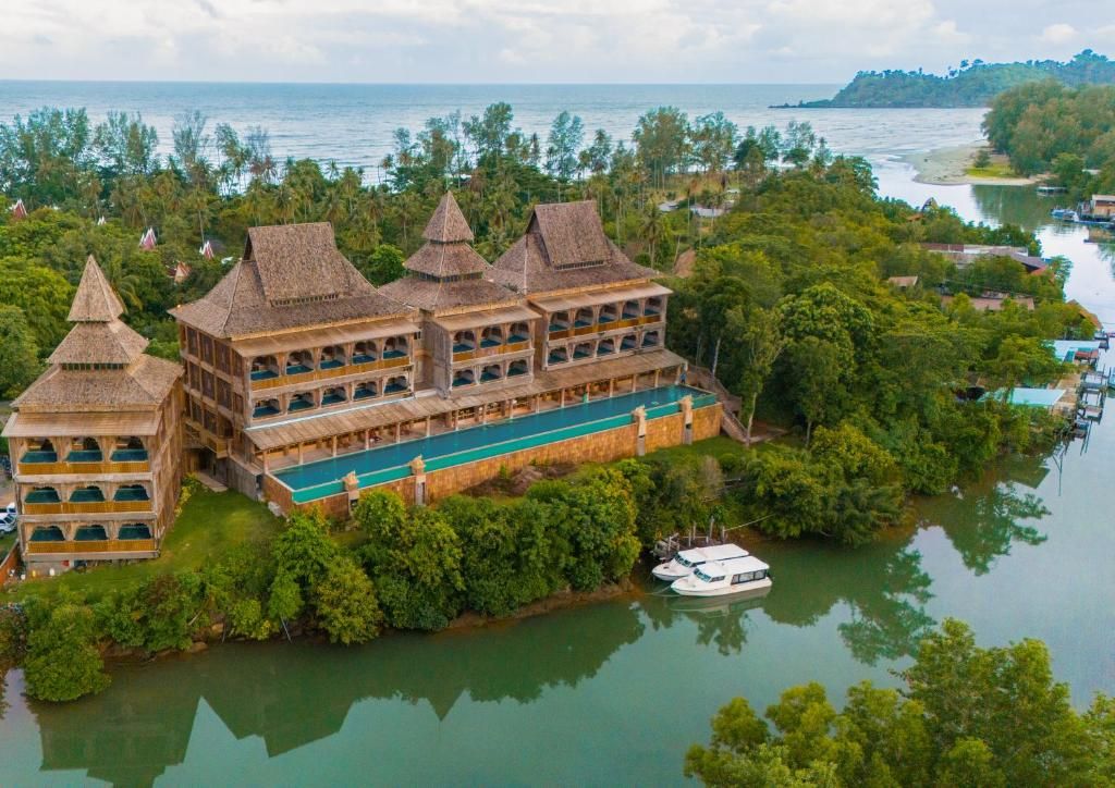 Santhiya Tree Koh Chang Resort фото 142