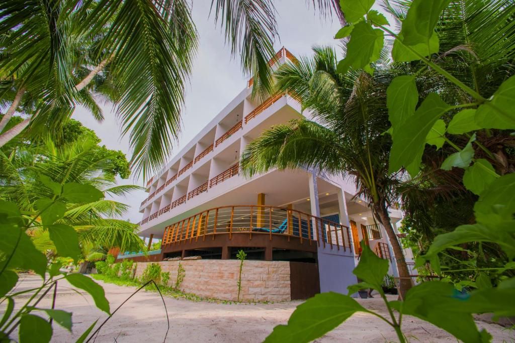 Kiha Beach Dharavandhoo, Maldives фото 35