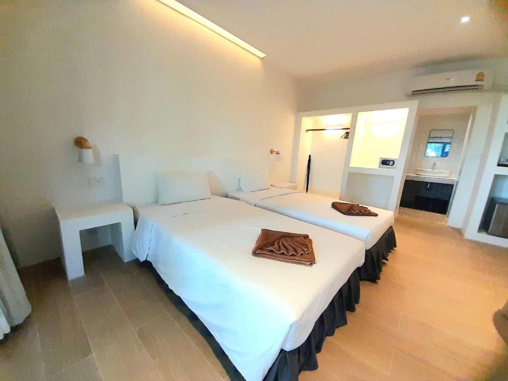 TwinBay Resort фото 2