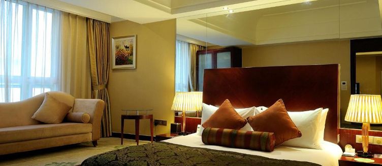 Фото отеля Merry Hotel Shanghai