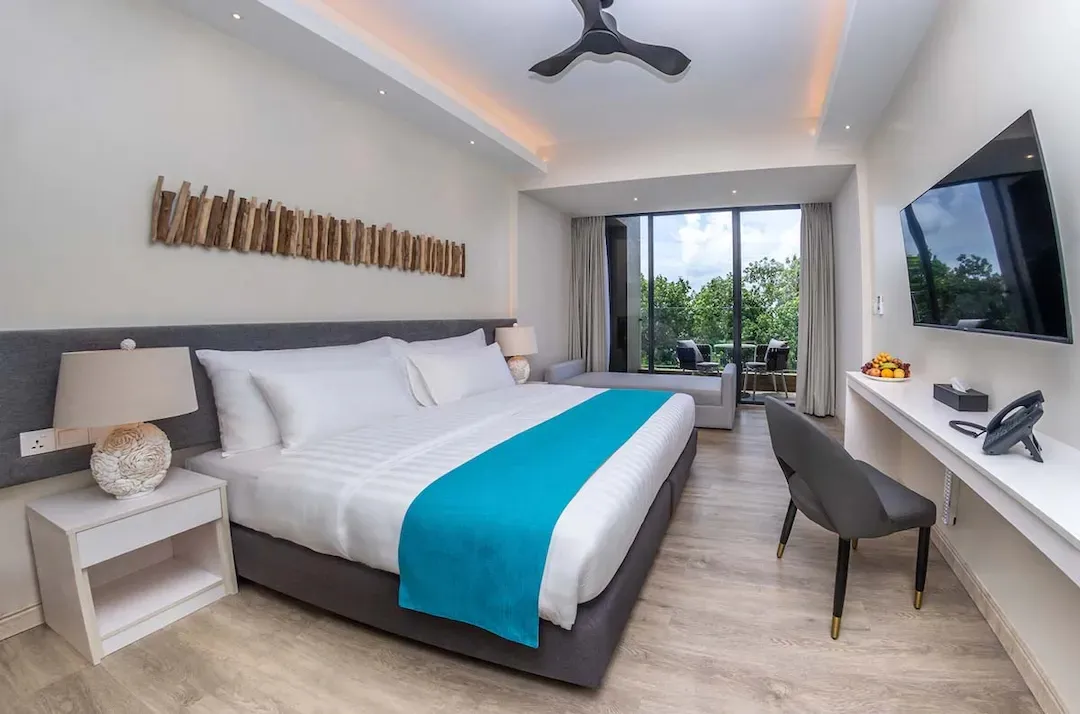 Sky Beach Maldives Hotel фото 3