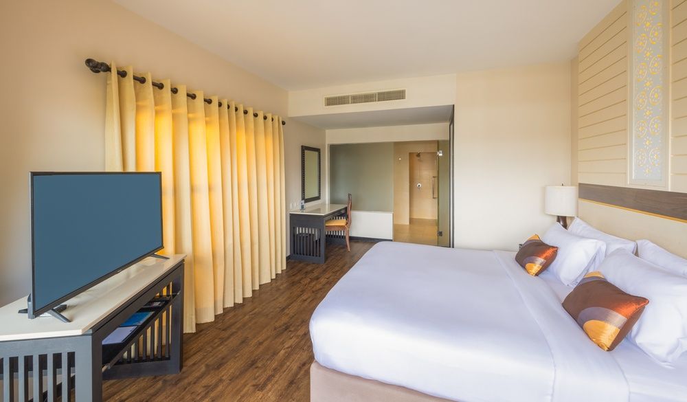 Deevana Plaza Phuket фото 76