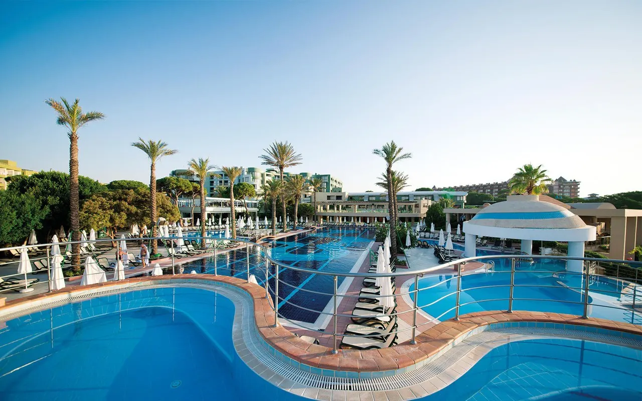 Limak Atlantis Deluxe Hotel & Resort фото 0