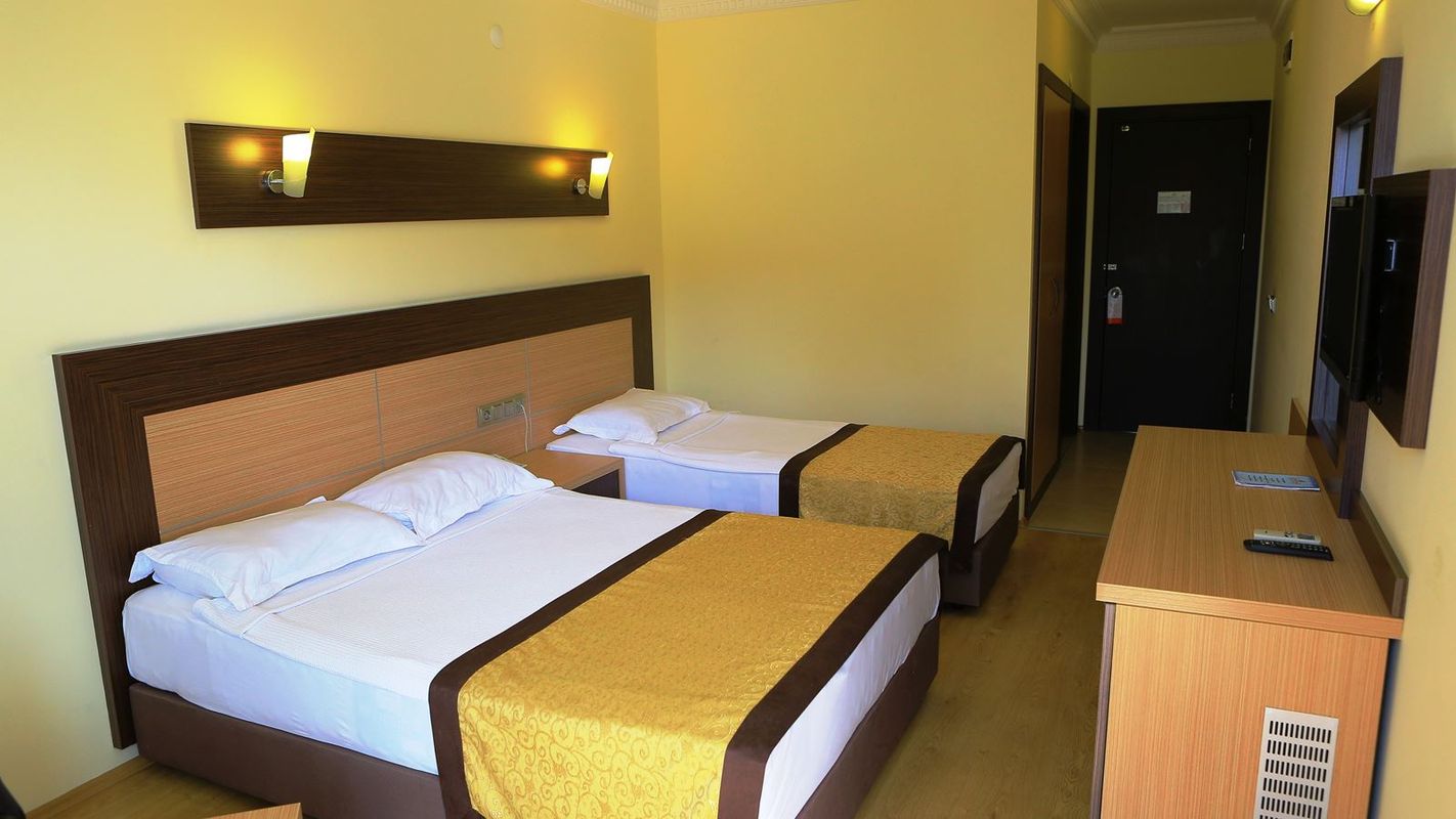 Caretta Beach Hotel фото 87