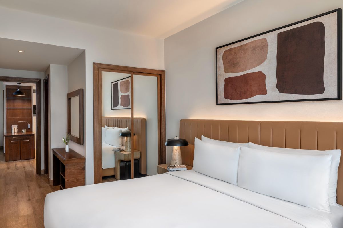 Staybridge Suites Abu Dhabi Yas Island by IHG фото 2