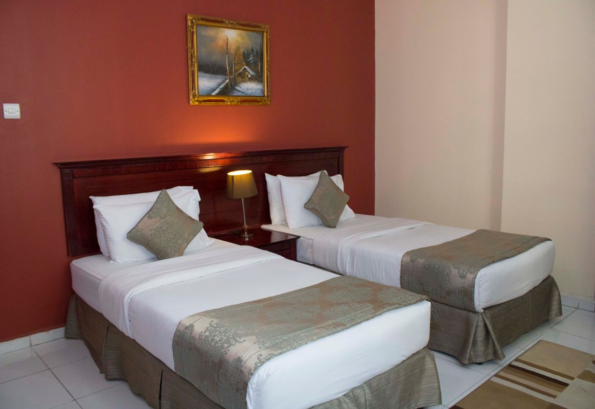Al Maha Regency Hotel Suites фото 4