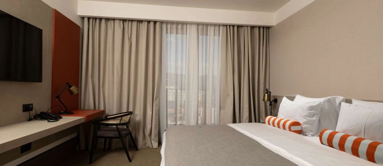 Фото отеля Infinity Hotel & More