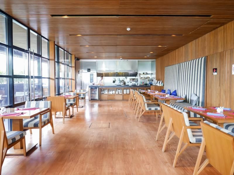 Best Western Plus at 20 Sukhumvit фото 9