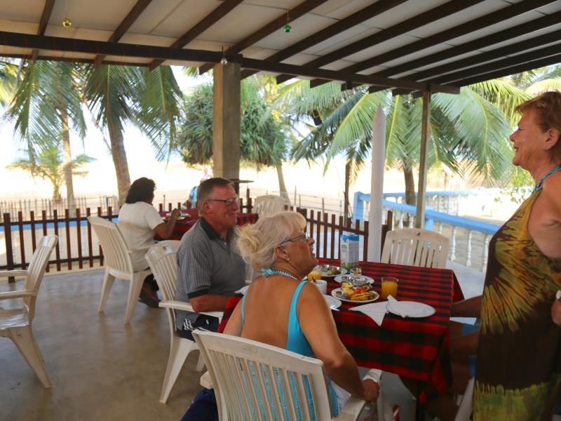 Topaz Beach Hotel фото 9