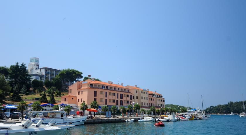 Riva Apartment фото 0